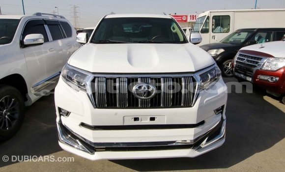 Acheter Import Voiture Toyota Prado Blanc à Import - Dubai, Artibonite Acheter Import Voiture Toyota Prado Blanc à Import - Dubai, Artibonite