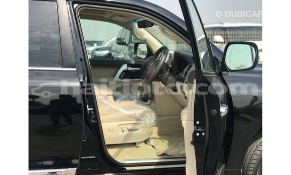 Acheter Import Voiture Toyota Land Cruiser Noir à Import - Dubai, Artibonite Acheter Import Voiture Toyota Land Cruiser Noir à Import - Dubai, Artibonite