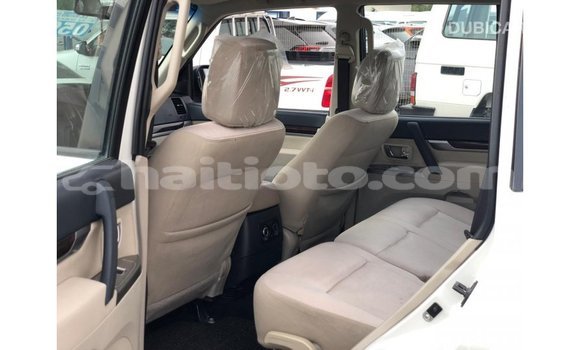 Acheter Import Voiture Mitsubishi Pajero Blanc à Import - Dubai, Artibonite Acheter Import Voiture Mitsubishi Pajero Blanc à Import - Dubai, Artibonite