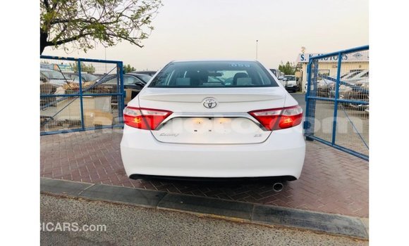Buy Import Toyota Camry White Car in Import - Dubai in Artibonite Buy Import Toyota Camry White Car in Import - Dubai in Artibonite