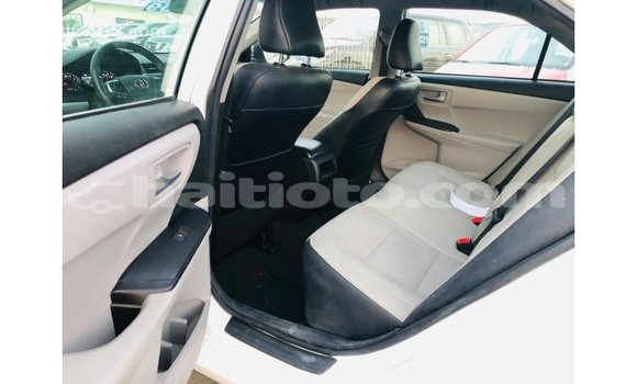 Buy Import Toyota Camry White Car in Import - Dubai in Artibonite Buy Import Toyota Camry White Car in Import - Dubai in Artibonite