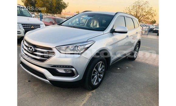 Buy Import Hyundai Santa Fe Other Car in Import - Dubai in Artibonite Buy Import Hyundai Santa Fe Other Car in Import - Dubai in Artibonite