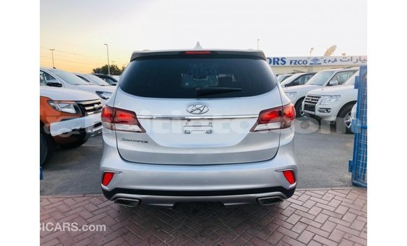 Buy Import Hyundai Santa Fe Other Car in Import - Dubai in Artibonite Buy Import Hyundai Santa Fe Other Car in Import - Dubai in Artibonite