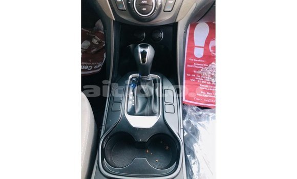 Buy Import Hyundai Santa Fe Other Car in Import - Dubai in Artibonite Buy Import Hyundai Santa Fe Other Car in Import - Dubai in Artibonite