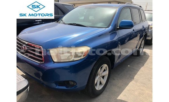 Acheter Import Voiture Toyota Highlander Bleu à Import - Dubai, Artibonite