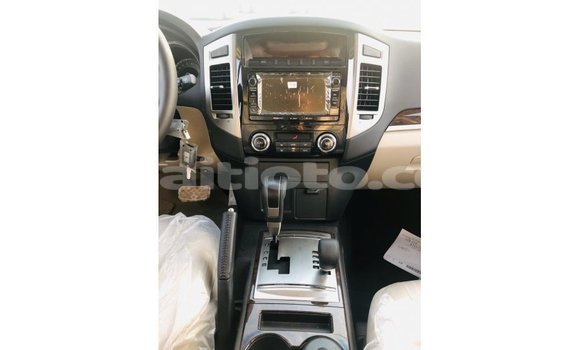 Buy Import Mitsubishi Pajero Black Car in Import - Dubai in Artibonite Buy Import Mitsubishi Pajero Black Car in Import - Dubai in Artibonite