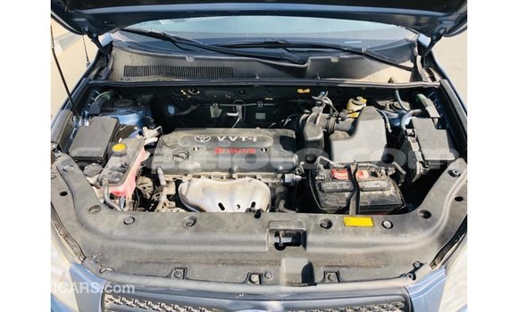 Buy Import Toyota 4Runner Blue Car in Import - Dubai in Artibonite Buy Import Toyota 4Runner Blue Car in Import - Dubai in Artibonite