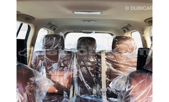 Acheter Import Voiture Toyota Land Cruiser Noir à Import - Dubai, Artibonite Acheter Import Voiture Toyota Land Cruiser Noir à Import - Dubai, Artibonite