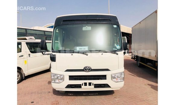 Acheter Import Voiture Toyota Coaster Blanc à Import - Dubai, Artibonite Acheter Import Voiture Toyota Coaster Blanc à Import - Dubai, Artibonite