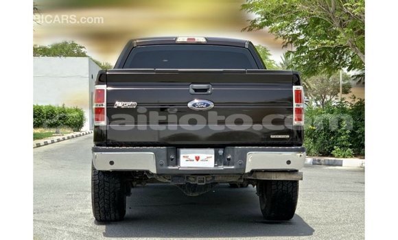 Acheter Import Voiture Ford Club Wagon Marron à Import - Dubai, Artibonite Acheter Import Voiture Ford Club Wagon Marron à Import - Dubai, Artibonite