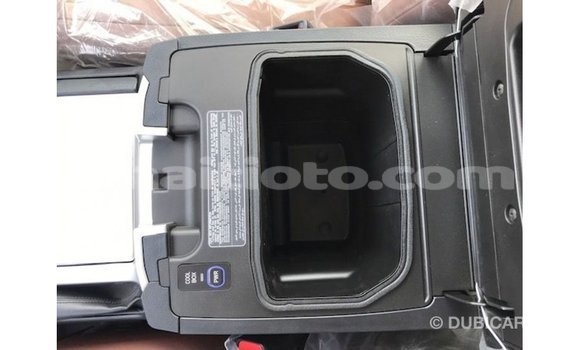 Acheter Import Voiture Toyota Land Cruiser Noir à Import - Dubai, Artibonite Acheter Import Voiture Toyota Land Cruiser Noir à Import - Dubai, Artibonite