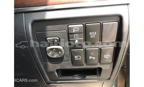 Acheter Import Voiture Toyota Land Cruiser Autre à Import - Dubai, Artibonite Acheter Import Voiture Toyota Land Cruiser Autre à Import - Dubai, Artibonite