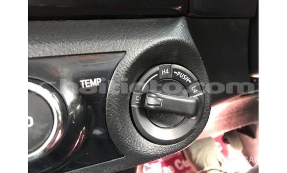 Acheter Import Voiture Toyota Hilux Autre à Import - Dubai, Artibonite Acheter Import Voiture Toyota Hilux Autre à Import - Dubai, Artibonite