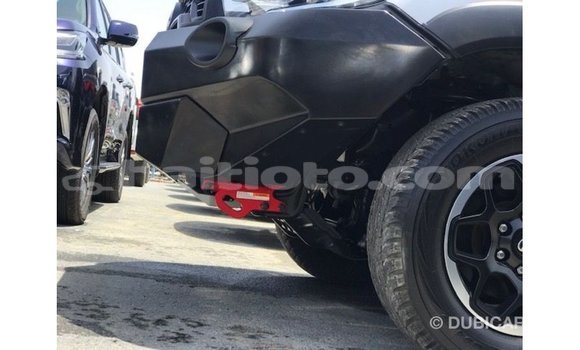 Acheter Import Voiture Toyota Hilux Autre à Import - Dubai, Artibonite Acheter Import Voiture Toyota Hilux Autre à Import - Dubai, Artibonite