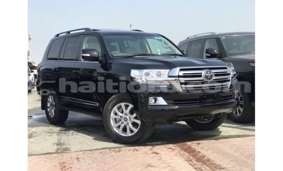 Acheter Import Voiture Toyota Land Cruiser Noir à Import - Dubai, Artibonite Acheter Import Voiture Toyota Land Cruiser Noir à Import - Dubai, Artibonite