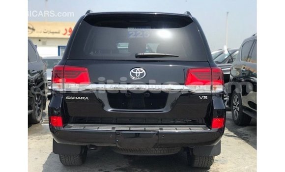 Acheter Import Voiture Toyota Land Cruiser Noir à Import - Dubai, Artibonite Acheter Import Voiture Toyota Land Cruiser Noir à Import - Dubai, Artibonite