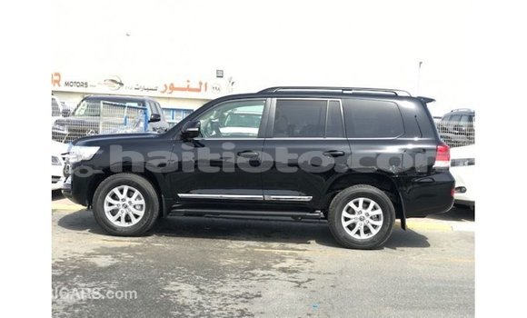 Acheter Import Voiture Toyota Land Cruiser Noir à Import - Dubai, Artibonite Acheter Import Voiture Toyota Land Cruiser Noir à Import - Dubai, Artibonite
