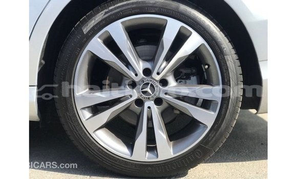 Acheter Import Voiture Mercedes-Benz 200 Autre à Import - Dubai, Artibonite Acheter Import Voiture Mercedes-Benz 200 Autre à Import - Dubai, Artibonite