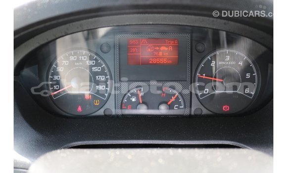 Acheter Import Voiture Peugeot 106 Blanc à Import - Dubai, Artibonite