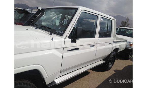 Buy Import Toyota Land Cruiser White Car in Import - Dubai in Artibonite Buy Import Toyota Land Cruiser White Car in Import - Dubai in Artibonite