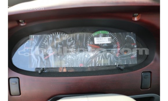 Acheter Import Voiture Hyundai Accent Blanc à Import - Dubai, Artibonite