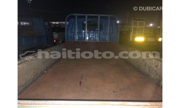 Acheter Import Voiture Toyota Dyna Bleu à Import - Dubai, Artibonite Acheter Import Voiture Toyota Dyna Bleu à Import - Dubai, Artibonite