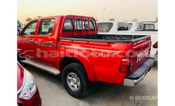 Acheter Import Voiture Toyota Hilux Rouge à Import - Dubai, Artibonite Acheter Import Voiture Toyota Hilux Rouge à Import - Dubai, Artibonite