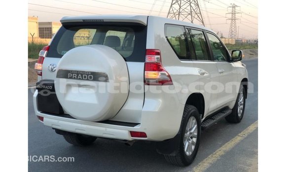 Acheter Import Voiture Toyota Prado Blanc à Import - Dubai, Artibonite Acheter Import Voiture Toyota Prado Blanc à Import - Dubai, Artibonite