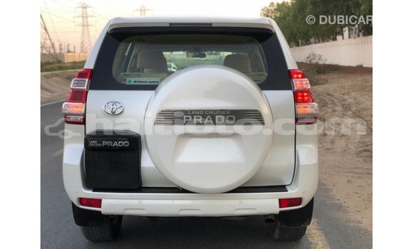 Acheter Import Voiture Toyota Prado Blanc à Import - Dubai, Artibonite Acheter Import Voiture Toyota Prado Blanc à Import - Dubai, Artibonite