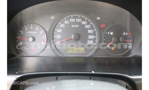 Acheter Import Voiture Hyundai Accent Blanc à Import - Dubai, Artibonite