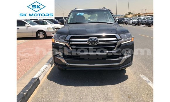 Acheter Import Voiture Toyota Land Cruiser Noir à Import - Dubai, Artibonite Acheter Import Voiture Toyota Land Cruiser Noir à Import - Dubai, Artibonite