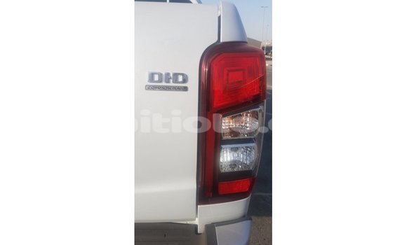 Acheter Import Voiture Mitsubishi L200 Blanc à Import - Dubai, Artibonite Acheter Import Voiture Mitsubishi L200 Blanc à Import - Dubai, Artibonite