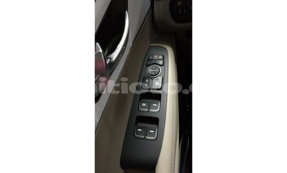Buy Import Kia Sorento White Car in Import - Dubai in Artibonite Buy Import Kia Sorento White Car in Import - Dubai in Artibonite