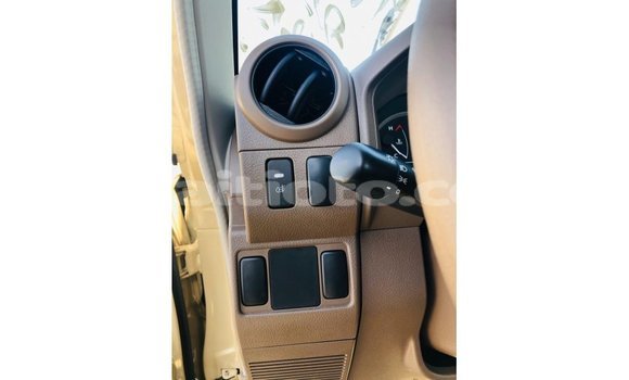 Acheter Import Voiture Toyota Land Cruiser Beige à Import - Dubai, Artibonite Acheter Import Voiture Toyota Land Cruiser Beige à Import - Dubai, Artibonite