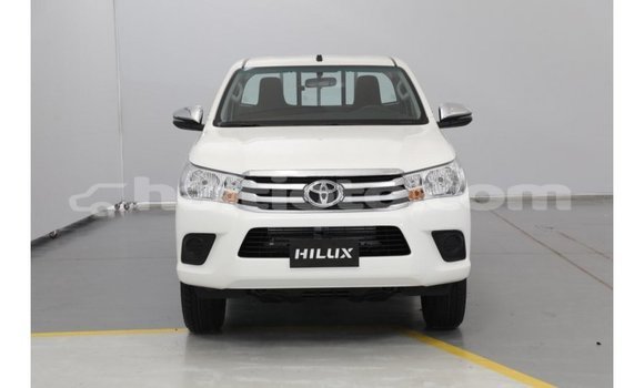 Buy Import Toyota Hilux White Car in Import - Dubai in Artibonite Buy Import Toyota Hilux White Car in Import - Dubai in Artibonite