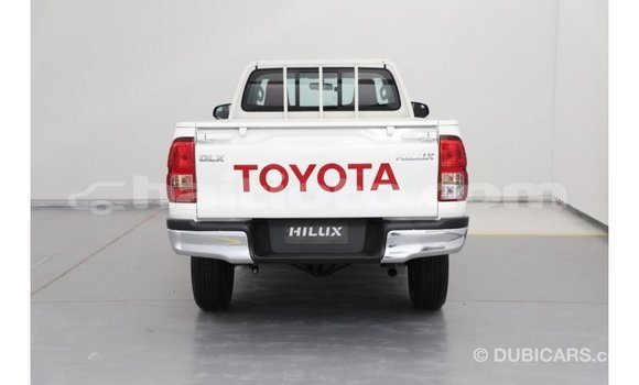 Buy Import Toyota Hilux White Car in Import - Dubai in Artibonite Buy Import Toyota Hilux White Car in Import - Dubai in Artibonite