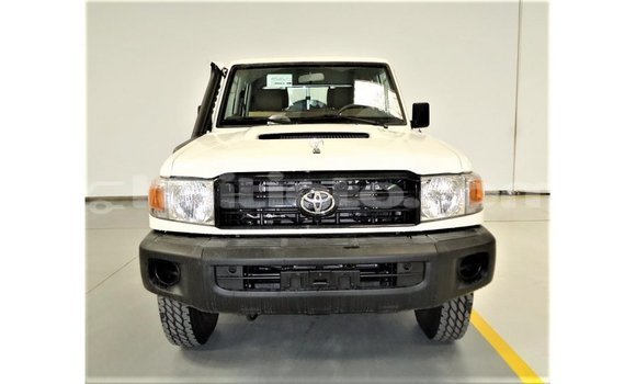 Buy Import Toyota Land Cruiser White Car in Import - Dubai in Artibonite Buy Import Toyota Land Cruiser White Car in Import - Dubai in Artibonite