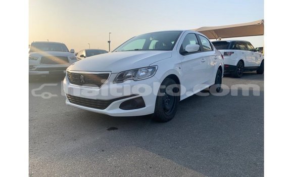 Acheter Import Voiture Peugeot 301 Blanc à Import - Dubai, Artibonite