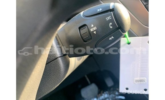 Acheter Import Voiture Peugeot 301 Blanc à Import - Dubai, Artibonite Acheter Import Voiture Peugeot 301 Blanc à Import - Dubai, Artibonite