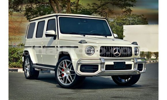 Acheter Import Voiture Mercedes-Benz 190 (W201) Blanc à Import - Dubai, Artibonite Acheter Import Voiture Mercedes-Benz 190 (W201) Blanc à Import - Dubai, Artibonite