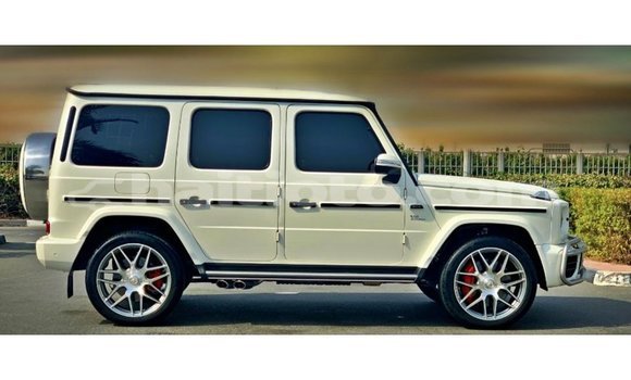 Acheter Import Voiture Mercedes-Benz 190 (W201) Blanc à Import - Dubai, Artibonite Acheter Import Voiture Mercedes-Benz 190 (W201) Blanc à Import - Dubai, Artibonite