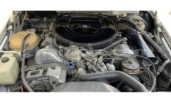 Acheter Import Voiture Mercedes-Benz 190 (W201) Blanc à Import - Dubai, Artibonite Acheter Import Voiture Mercedes-Benz 190 (W201) Blanc à Import - Dubai, Artibonite