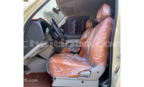 Acheter Import Voiture Nissan Patrol Beige à Import - Dubai, Artibonite Acheter Import Voiture Nissan Patrol Beige à Import - Dubai, Artibonite