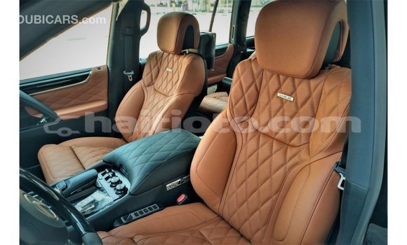 Acheter Import Voiture Lexus LX Noir à Import - Dubai, Artibonite Acheter Import Voiture Lexus LX Noir à Import - Dubai, Artibonite
