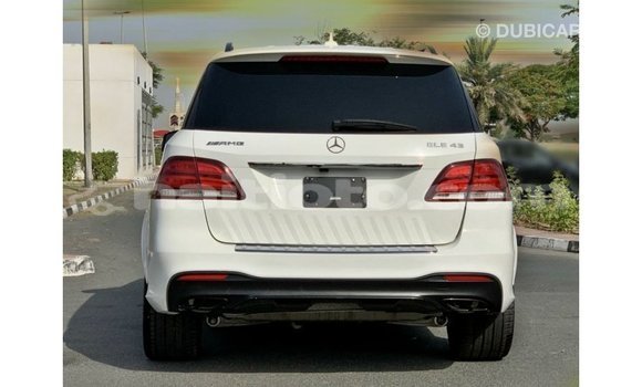 Acheter Import Voiture Mercedes-Benz GLE Blanc à Import - Dubai, Artibonite Acheter Import Voiture Mercedes-Benz GLE Blanc à Import - Dubai, Artibonite