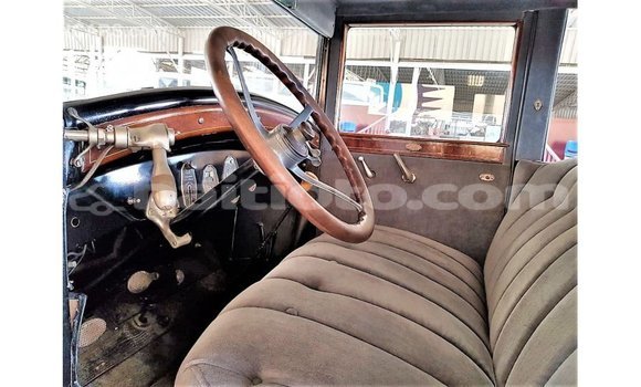 Buy Import Buick Electra Blue Car in Import - Dubai in Artibonite Buy Import Buick Electra Blue Car in Import - Dubai in Artibonite