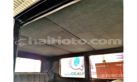Buy Import Buick Electra Blue Car in Import - Dubai in Artibonite Buy Import Buick Electra Blue Car in Import - Dubai in Artibonite