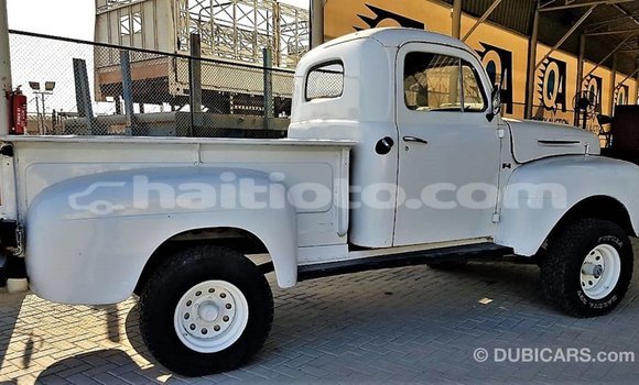 Buy Import Ford Club Wagon White Car in Import - Dubai in Artibonite Buy Import Ford Club Wagon White Car in Import - Dubai in Artibonite