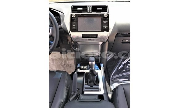 Acheter Import Voiture Toyota Prado Marron à Import - Dubai, Artibonite Acheter Import Voiture Toyota Prado Marron à Import - Dubai, Artibonite