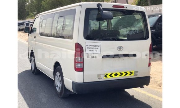 Buy Import Toyota Hiace White Car in Import - Dubai in Artibonite Buy Import Toyota Hiace White Car in Import - Dubai in Artibonite